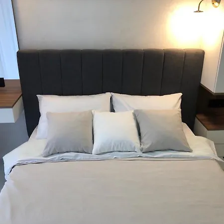 калипсо у моря 1 линия Apartment Odessa