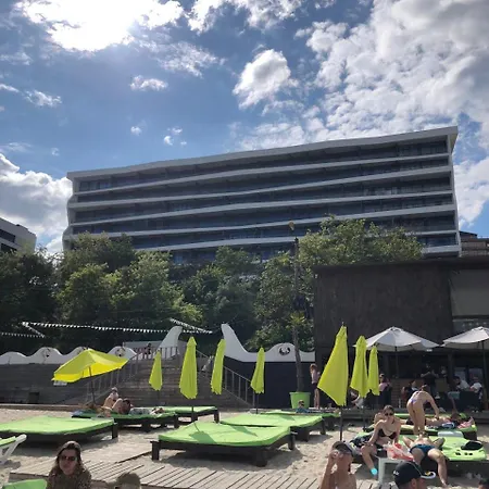 Apartment калипсо у моря 1 линия