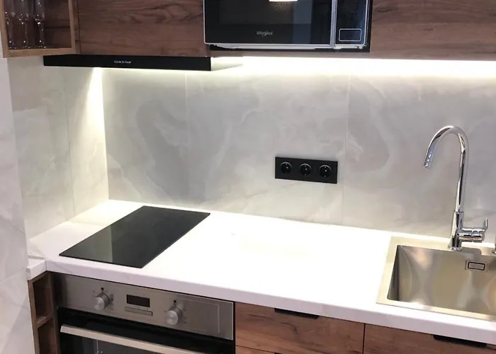 калипсо у моря 1 линия Апартаменты *